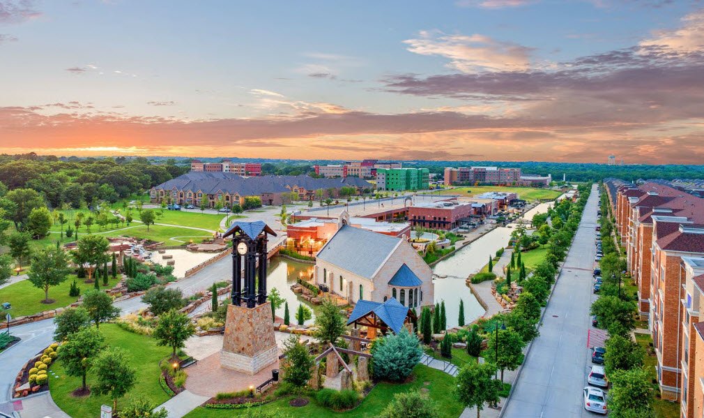 Flower Mound, Texas